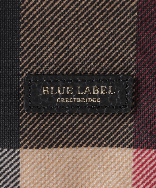 BLUE LABEL CRESTBRIDGE(ブルーレーベルクレストブリッジ)の「クレストブリッジチェックPVCトート(トートバッグ・レディース・レッド/ベージュ系その他/ダークネイビー・FREE)」の17枚目の写真