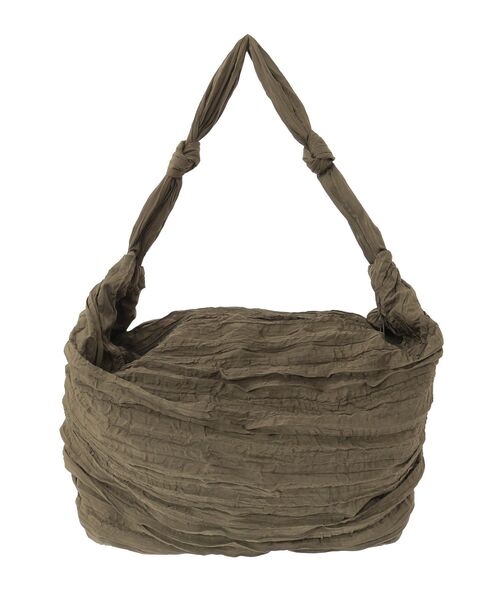 Green Parks(グリーンパークス)の「・QUON ワイドプリーツショルダーバッグ(ショルダーバッグ・レディース・カーキ/ブラック/アイボリー・FREE)」の7枚目の写真