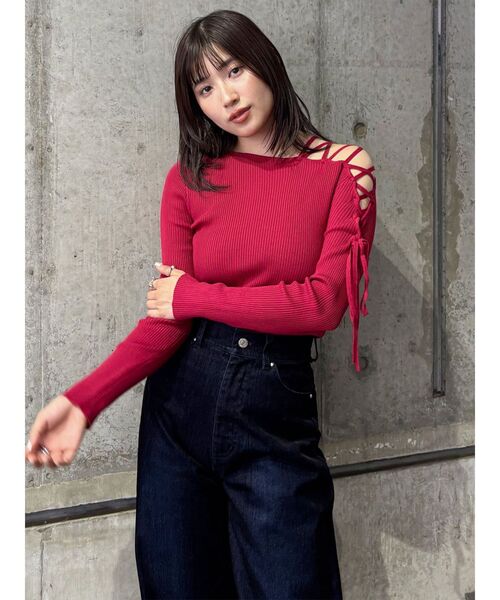 MURUA（ムルーア）の「デコルテレースアップリブニット（ニット/セーター・レディース・ブラック/ブラウン/レッド/ブルー・FREE）」の5枚目の写真