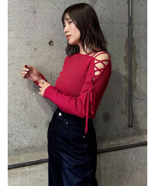 MURUA（ムルーア）の「デコルテレースアップリブニット（ニット/セーター・レディース・ブラック/ブラウン/レッド/ブルー・FREE）」の21枚目の写真