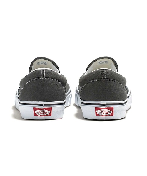 VANS(バンズ)の「VANS-UA Classic Slip-On(スニーカー・メンズ・ブラック系2/ブラック/その他1・26.0cm/27.0cm/28.0cm)」の7枚目の写真