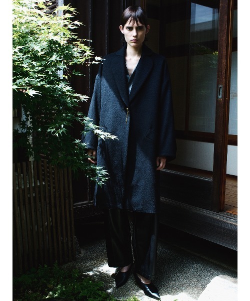 CIS.（シス）の「CIS． ボールドスリーブコート RESCWOOL 無地 ボタンチャーム付き（その他アウター・レディース・レッド/ブラック/グレー・36(7号)/38(9号)）」の2枚目の写真