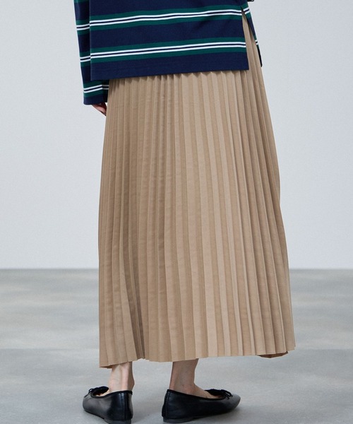 Mac-House(マックハウス)の「milli de l'air ササテンストレッチ プリーツスカート(スカート・レディース・ブラック/ベージュ/ブラウン・M)」の13枚目の写真