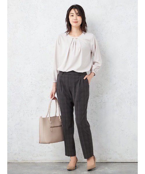 HARUYAMA(ハルヤマ)の「【WALKPLUS】 T/Rトロタックテーパードパンツ ウォッシャブル 通年(スラックス・レディース・ライトグレー/チャコールグレー/ブラック/ダークブラウン・LL/L/M/S)」の17枚目の写真