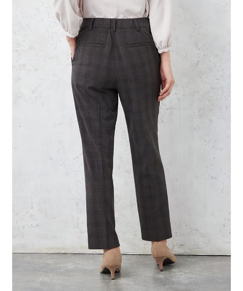 HARUYAMA(ハルヤマ)の「【WALKPLUS】 T/Rトロタックテーパードパンツ ウォッシャブル 通年(スラックス・レディース・ライトグレー/チャコールグレー/ブラック/ダークブラウン・LL/L/M/S)」の6枚目の写真