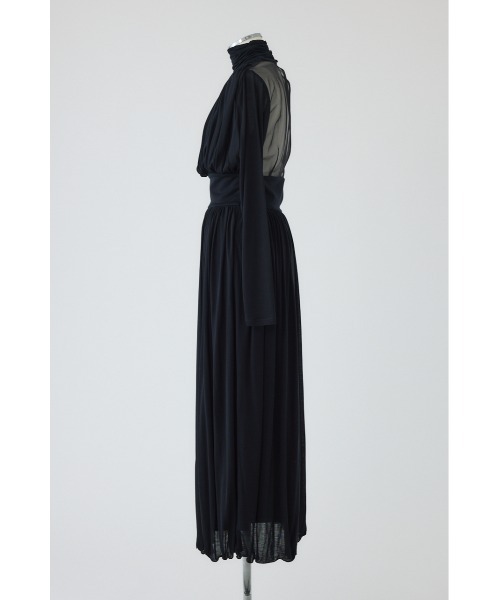 RIM.ARK(リムアーク)の「Flowing drape dress フローイングドレープドレス(ワンピース・レディース・ブラック/ベージュ・38/36)」の5枚目の写真