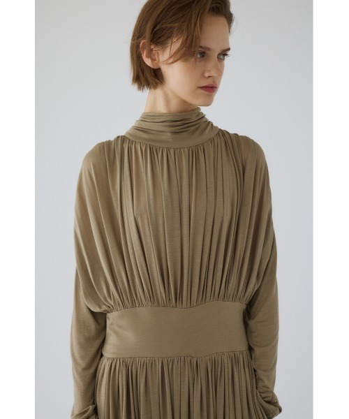 RIM.ARK(リムアーク)の「Flowing drape dress フローイングドレープドレス(ワンピース・レディース・ブラック/ベージュ・38/36)」の18枚目の写真