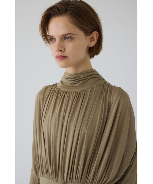 RIM.ARK(リムアーク)の「Flowing drape dress フローイングドレープドレス(ワンピース・レディース・ブラック/ベージュ・38/36)」の19枚目の写真