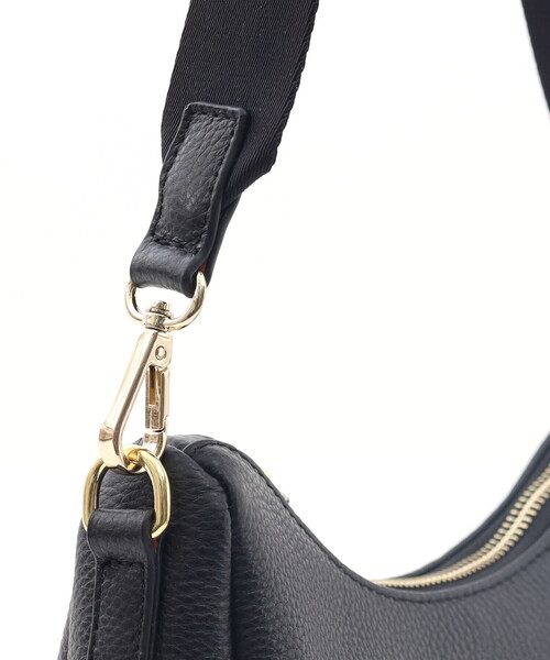 COOCO(クーコ)の「【牛革】シュリンクレザーダブルストラップ2WAYショルダーバッグ(ショルダーバッグ・レディース・シルバー/グレー/オフホワイト/ブラック/レッド・FREE)」の16枚目の写真