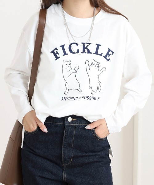 Quelle Chance(ケルシャンス)の「プリント+刺繍 長袖Tシャツ(Tシャツ/カットソー・レディース・グリーン/ブラウン/オフホワイト・M/L)」の1枚目の写真