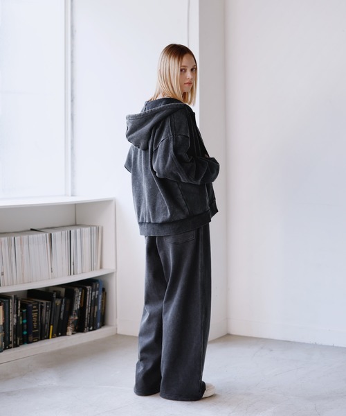 ROCHEM(ローシェン)の「【セットアップ対応】ヘビーウェイトピグメントスウェットパンツ(スウェットパンツ・メンズ・ネイビー/ブラウン/グレー/ブラック・L/M/S/XS)」の14枚目の写真