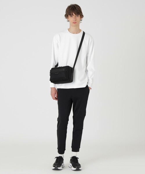 BLACK LABEL CRESTBRIDGE（ブラックレーベル・クレストブリッジ）の「BLACK of  BLACKs ショルダーバッグ（ショルダーバッグ・メンズ・ブラック・FREE）」の7枚目の写真