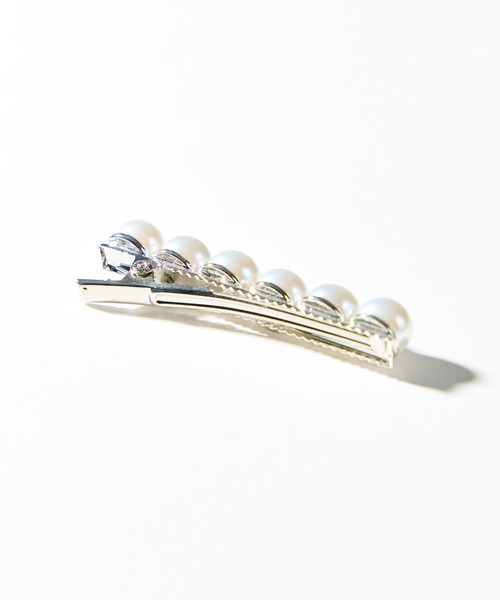 salle de bal(サルデバル)の「パール風ヘアクリップ ヘアピン SPI(バレッタ/ヘアクリップ・レディース・シルバー/ゴールド・FREE)」の4枚目の写真