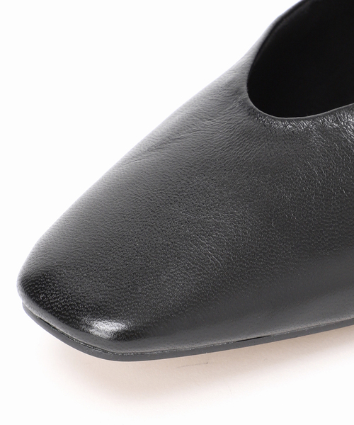 GRISE（グリーズ）の「GRISEレザーWストラップメリージェーン（その他シューズ・レディース・キャメル/ブラック/レッド・24cm/23.5cm/23cm/22.5cm/22cm/25cm/24.5cm）」の22枚目の写真