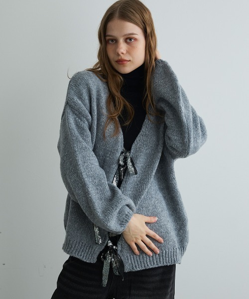 Mirette（ミレット）の「スパンコールリボンカーディガン / Sequin Ribbon Knit Cardigan（カーディガン/ボレロ・レディース・ブラック/グレー・FREE）」の22枚目の写真