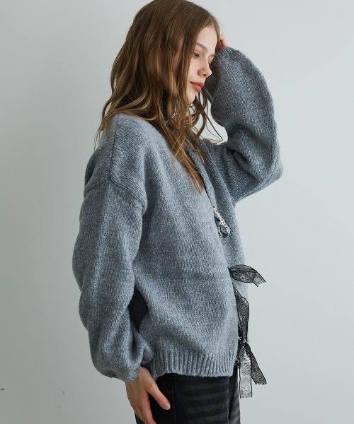 Mirette（ミレット）の「スパンコールリボンカーディガン / Sequin Ribbon Knit Cardigan（カーディガン/ボレロ・レディース・ブラック/グレー・FREE）」の4枚目の写真