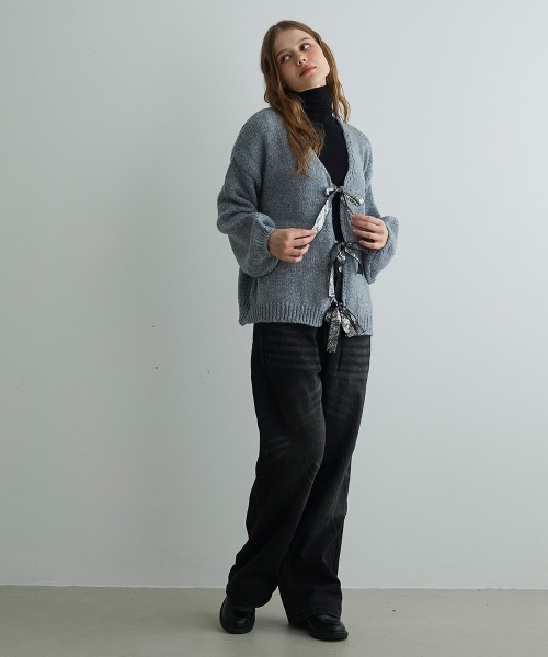 Mirette（ミレット）の「スパンコールリボンカーディガン / Sequin Ribbon Knit Cardigan（カーディガン/ボレロ・レディース・ブラック/グレー・FREE）」の10枚目の写真