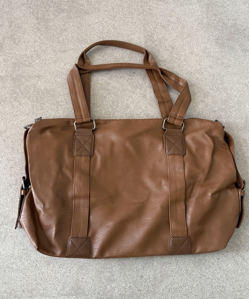 pyornim（ピョルニム）の「【25年秋冬新作】【2WAY】【A4サイズ対応】フェイクレザーボストンショルダーバッグ（ボストンバッグ・レディース・ブラウン/ブラック・F）」の17枚目の写真