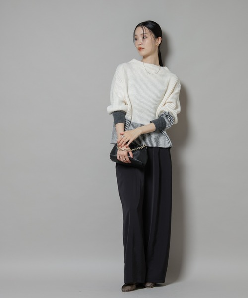 NANO universe（ナノユニバース）の「シャドーストライプニットプルオーバー（ニット/セーター・レディース・ブルー/ブラック/ライトベージュ・FREE）」の4枚目の写真