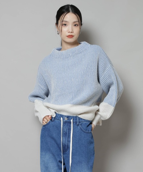 NANO universe（ナノユニバース）の「シャドーストライプニットプルオーバー（ニット/セーター・レディース・ブルー/ブラック/ライトベージュ・FREE）」の5枚目の写真