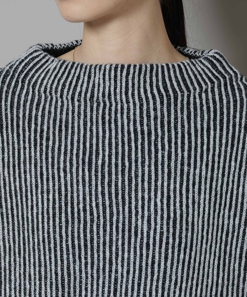 NANO universe（ナノユニバース）の「シャドーストライプニットプルオーバー（ニット/セーター・レディース・ブルー/ブラック/ライトベージュ・FREE）」の14枚目の写真
