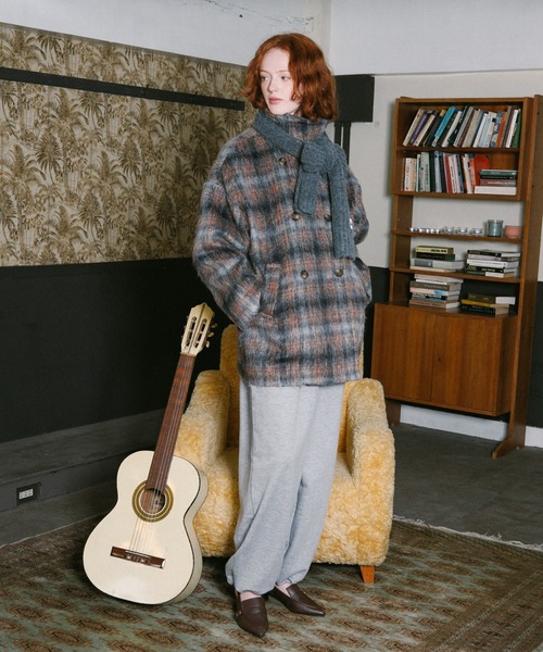 3.3 Field Trip （3.3フィールドトリップ）の「3.3 Field Trip／ラインストーンロゴスウェットパンツ（スウェットパンツ・レディース・グレー/ブラック・FREE）」の12枚目の写真