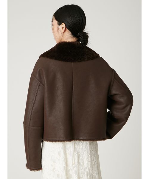 FRAY I.D(フレイアイディー)の「ボンディングリバーシブルショートジャケット(ブルゾン・レディース・モカ/マルチ/アニマル・F)」の5枚目の写真