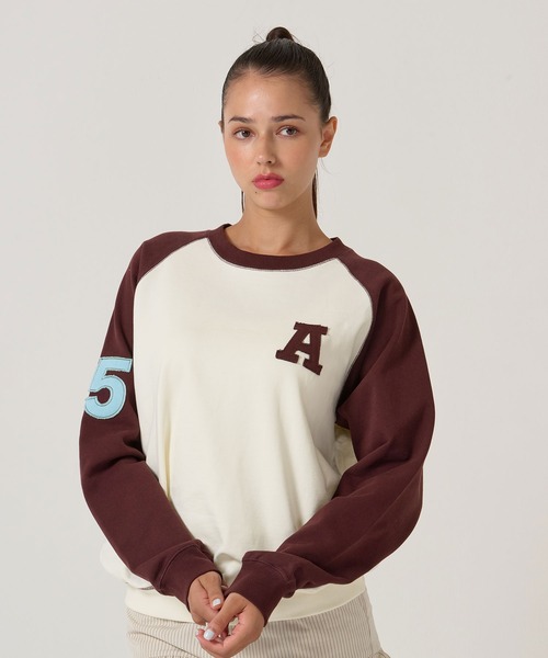 TINA:JOJUN(ティーナジョジュン)の「バイカラー ラグラン スウェット TINA:JOJUN(スウェット・レディース・ネイビー/バーガンディー・M)」の8枚目の写真