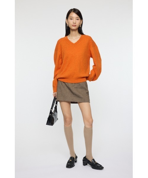 MOUSSY(マウジー)の「CENTER PRESSED ミニスカート(スカート・レディース・チャコールグレー/ブラウン・1/2)」の10枚目の写真