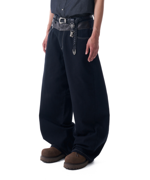 AAKAM（アーカム）の「Leather Mixed Cotton Pants (Black)（その他パンツ・レディース・その他・2/1）」の9枚目の写真