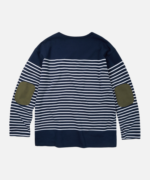 FRIZMWORKS(フリズムワークス)の「PATCH STRIPE BOAT NECK 004 _ NAVY(Tシャツ/カットソー・メンズ・その他・SMALL/MEDIUM/LARGE/X-LARGE)」の3枚目の写真