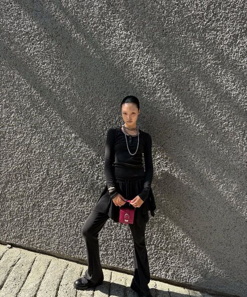 YOUHEE（ユヒ）の「STUD DETAILED HOODIE LONG SLEEVE CHARCOAL（パーカー・レディース・その他・SMALL/MEDIUM）」の16枚目の写真