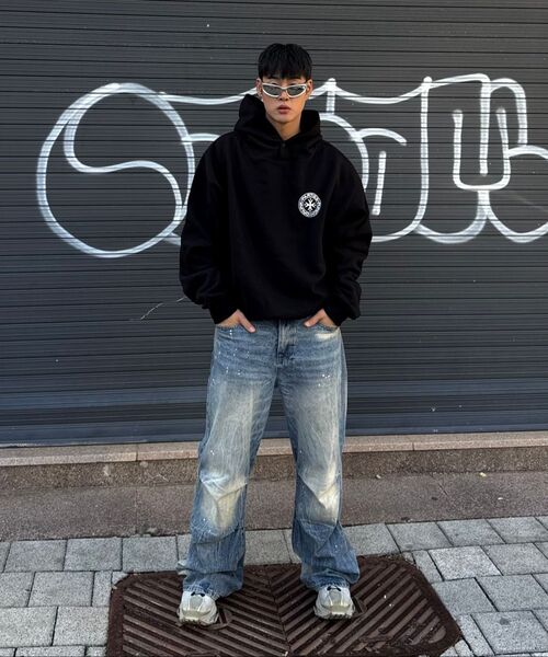 PUNCH DRUNK PARTIES（パンチドランクパーティーズ）の「Circle Logo Oversized Hoodie (BLACK)（パーカー・メンズ・その他・1/2/0/3）」の7枚目の写真