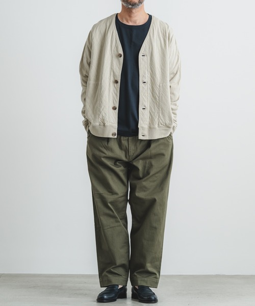 quadro（クオドロ）の「キルトJQ Vカーディガン（スウェット・メンズ・グリーン/チャコール/ベージュ・LARGE/MEDIUM）」の20枚目の写真