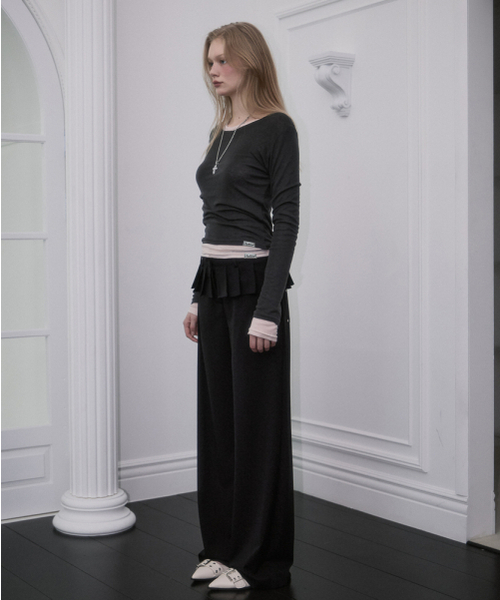 ROSEFRANTZ（ロゼフランツ）の「Essential Layered Long Sleeve [Charcoal]（Tシャツ/カットソー・レディース・チャコールグレー・OS）」の2枚目の写真