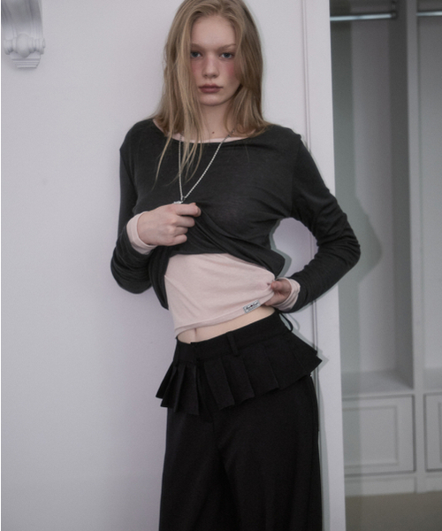ROSEFRANTZ（ロゼフランツ）の「Essential Layered Long Sleeve [Charcoal]（Tシャツ/カットソー・レディース・チャコールグレー・OS）」の7枚目の写真