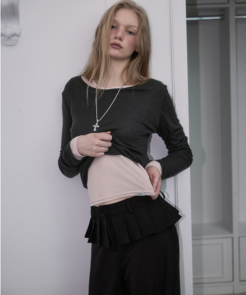 ROSEFRANTZ（ロゼフランツ）の「Essential Layered Long Sleeve [Charcoal]（Tシャツ/カットソー・レディース・チャコールグレー・OS）」の8枚目の写真