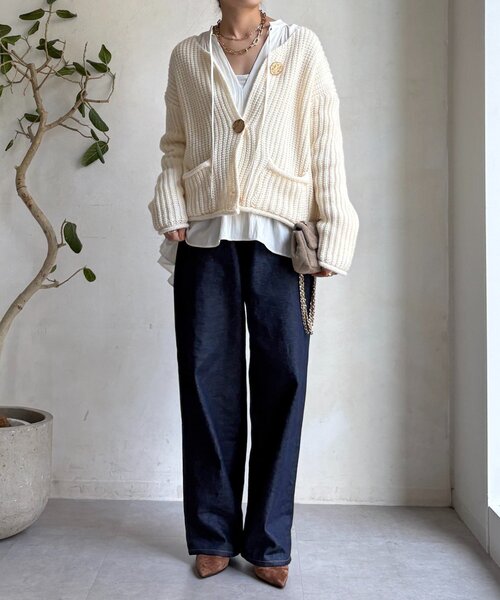 DouDou（ドゥドゥ）の「メタルビッグボタンローゲージカーディガン（カーディガン/ボレロ・レディース・チャコールグレー/レッド/オフホワイト・FREE）」の6枚目の写真