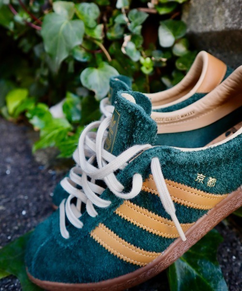 adidas（アディダス）の「【BILLY'S EXCLUSIVE】KYOTO　KI8780（スニーカー・メンズ・グリーン・22.5cm/23.0cm/23.5cm/24.0cm/24.5cm/25.0cm/25.5cm/26.0cm/26.5cm/27.0cm/27.5cm/28.0cm/28.5cm/29.0cm/30.0cm）」の3枚目の写真