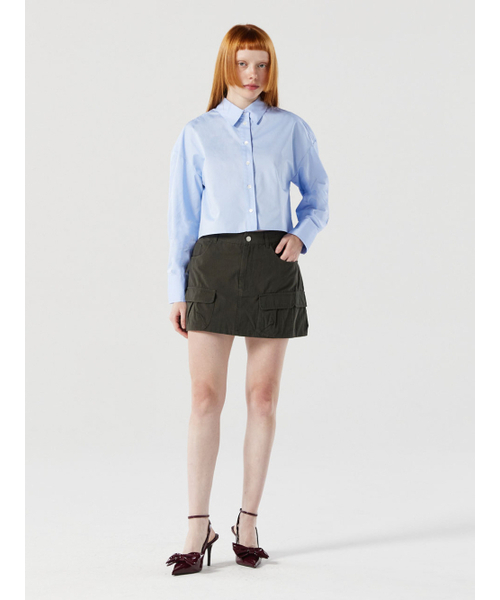 RMRN(アルエームアルエヌ)の「R CLASSIC CROP SHIRT(シャツ/ブラウス・レディース・ホワイト/スカイブルー/ベージュ・FREE)」の6枚目の写真