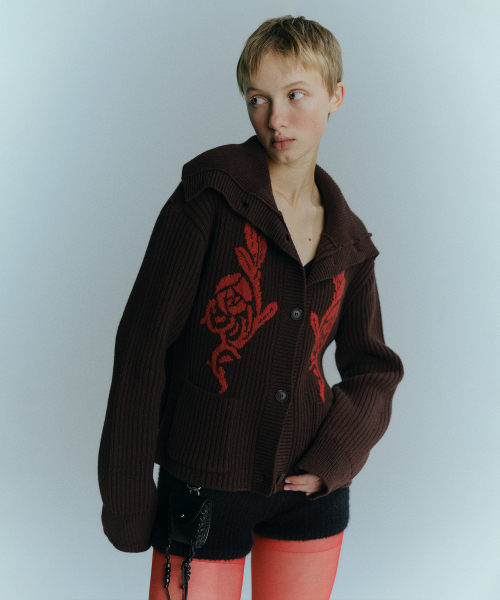 EN OR(エンオール)の「MARINE COLLAR JACQUARD CARDIGAN - BROWN(ニット/セーター・レディース・その他・F)」の2枚目の写真