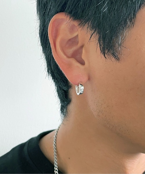 MAISON CLUB（メゾンクラブ）の「【MAISON CLUB】Silver Plane Pierce Silver925 / シルバープレーンピアス シルバー925 KUN（ピアス（片耳用）・メンズ・シルバー・FREE）」の9枚目の写真