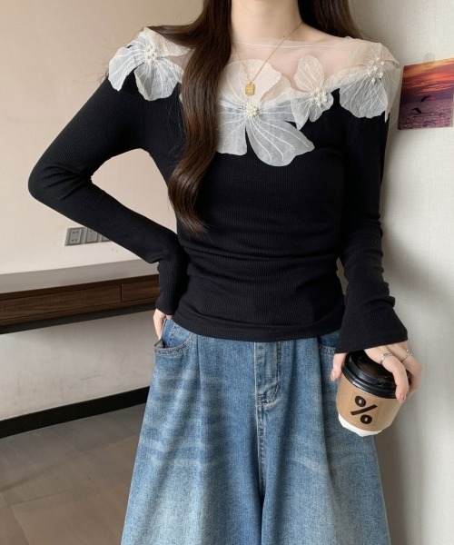 gossip!ロサンゼルス(ゴシップロサンゼルス)の「【Y2Kガーリー】レトロチュールレースクルーネック長袖Tシャツ(シャツ/ブラウス・レディース・オフホワイト/ブラック・FREE)」の5枚目の写真