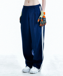 COME（シーオーエムイー）の「[UNISEX] Satin-Trimmed Motorsport Trousers (Navy)（その他パンツ）」