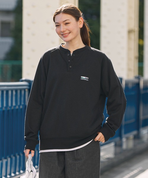 THE CRAFT CREW PRODUCTS（ザクラフトクループロダクツ）の「【UNNOTICEシリーズ】＜セットアップ対応＞ 11ozヘビーウェイト オーバーサイズ ヘンリーネック DRY裏毛 スウェット  /  イージーケア・クイックドライ・UVカット【THE CRAFT CREW PRODUCTS】（スウェット・メンズ・キャメル/ダークグレー/ネイビー/アッシュグレー/ブラック/グレイッシュベージュ/オリーブ系・S/M/L）」の11枚目の写真