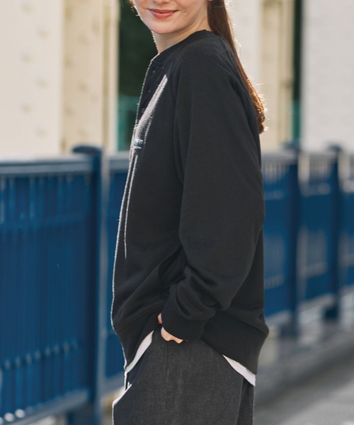 THE CRAFT CREW PRODUCTS（ザクラフトクループロダクツ）の「【UNNOTICEシリーズ】＜セットアップ対応＞ 11ozヘビーウェイト オーバーサイズ ヘンリーネック DRY裏毛 スウェット  /  イージーケア・クイックドライ・UVカット【THE CRAFT CREW PRODUCTS】（スウェット・メンズ・キャメル/ダークグレー/ネイビー/アッシュグレー/ブラック/グレイッシュベージュ/オリーブ系・S/M/L）」の12枚目の写真