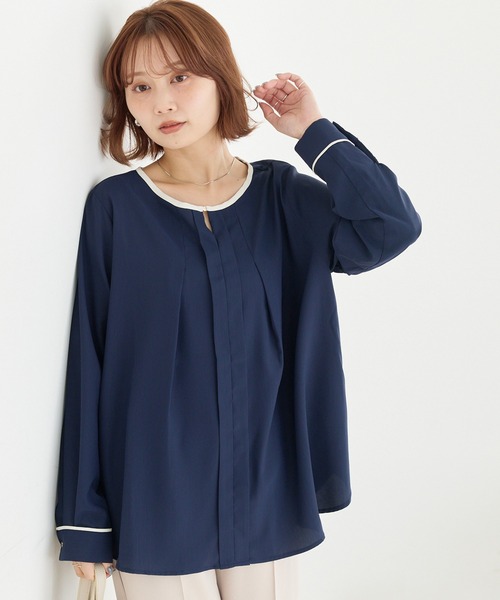 LAVEANGE(ラビアンジェ)の「【洗える】パイピング配色ブラウス│きちんと見え/オンオフ着回せる/スリットネック/バイカラー/きれいめ/長袖ブラウス(シャツ/ブラウス・レディース・ブラック/ネイビー/オフホワイト・LL/3L/M/4L/5L)」の18枚目の写真