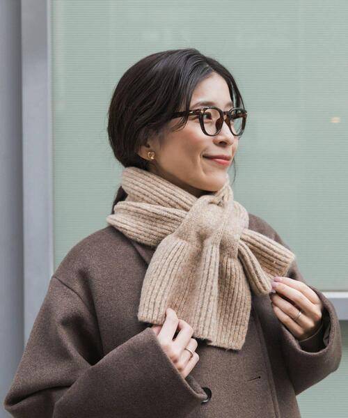 URBAN RESEARCH DOORS（アーバンリサーチドアーズ）の「ニットティペット（ストール/ショール・レディース・ベージュ/グレー・ONE）」の3枚目の写真