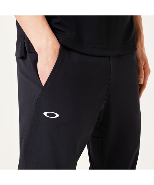 OAKLEY(オークリー)の「オークリーENHANCE TECH JERSEY PANTS 15.0/ジャージ/パンツ/スポーツ・トレーニング/メンズ/UPF50+/吸汗速乾/4WAYストレッチ/高通気/リフレクター/OAKLEY(スウェットパンツ・メンズ・ブラック・L/XL/S/M)」の8枚目の写真