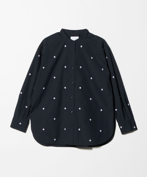 UNITED ARROWS（ユナイテッドアローズ）の「エンブロイダリーフラワー バンドカラー シャツ（シャツ/ブラウス・レディース・オフホワイト/ライトブルー/ネイビー・FREE）」の14枚目の写真